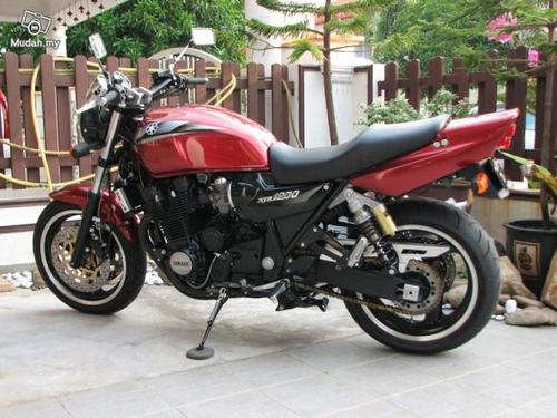 Product picture YAMAHA XJR1200 FACTORY OWNERS REPAIR MANUAL 1995-2006